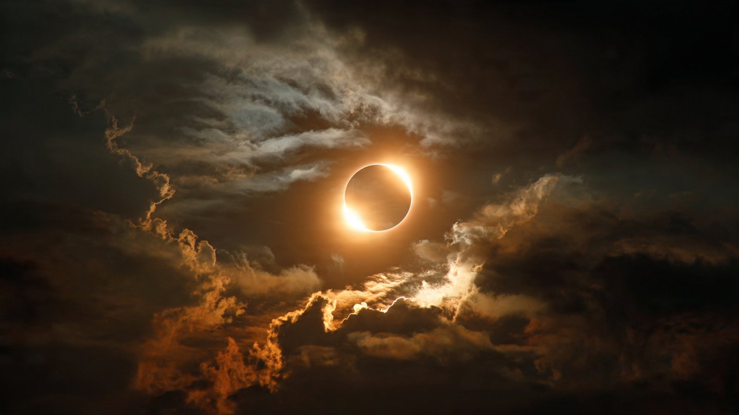 Day will turn to night: astronomers officially confirm the date of the longest solar eclipse of the century