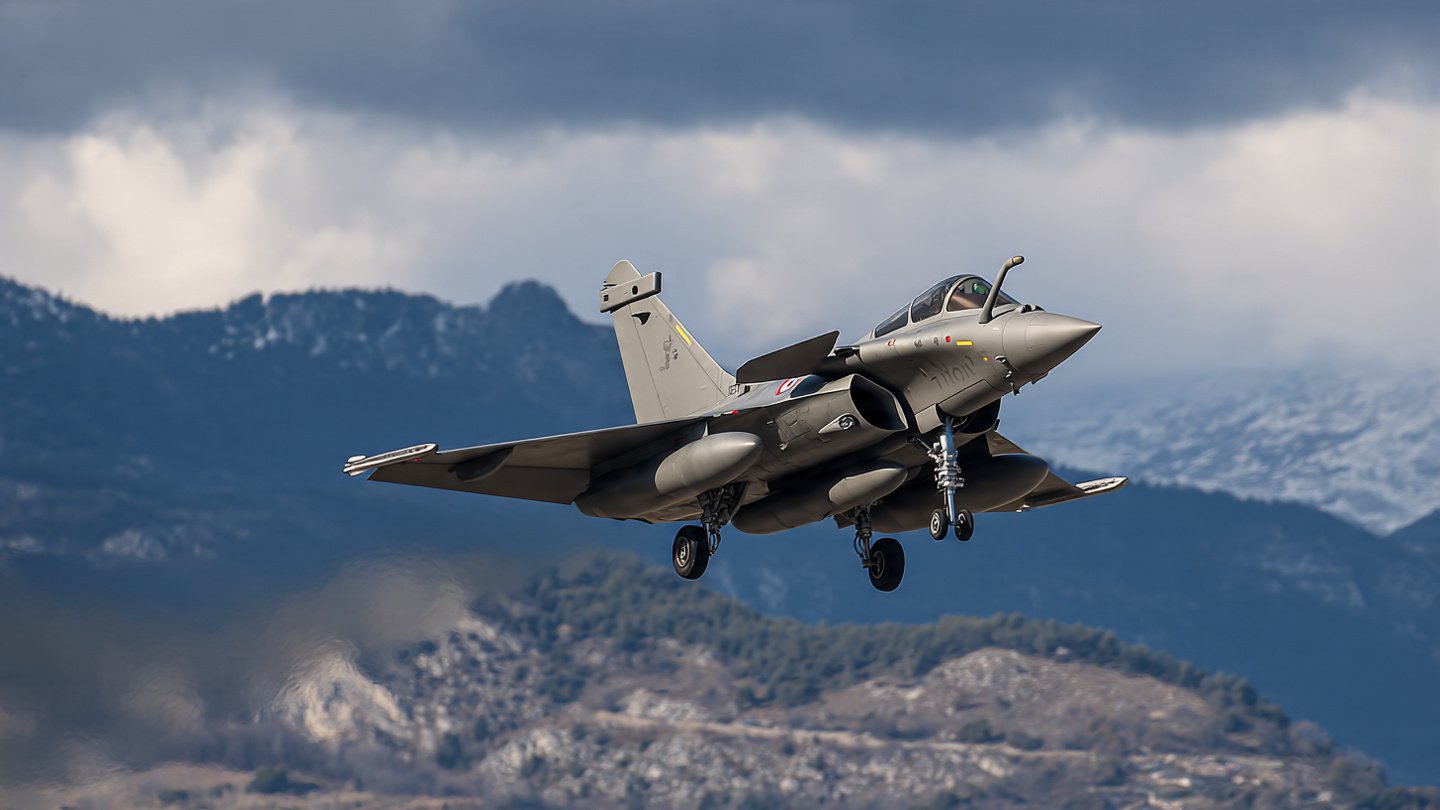 France loses a €3.2 billion Rafale deal after a last-minute reversal